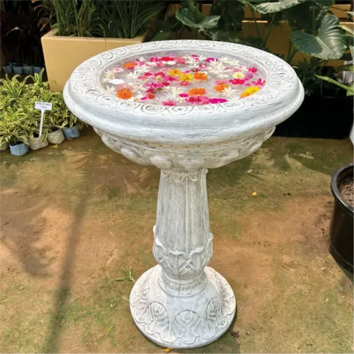 Commercial planter Manufacturers in Delhi NCR