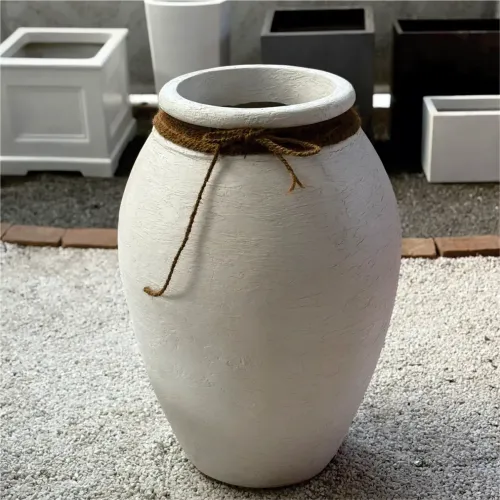 Large Frp Planter Manufacturers in Delhi NCR